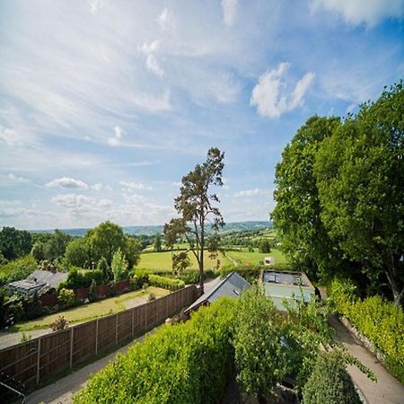 Cozy Snug Room, Short Drive To Lyme Regis, Crackling Fireplace, Private Balcony & Stunning Countryside Views, Free Private Parking & Wifi Axminster Eksteriør billede